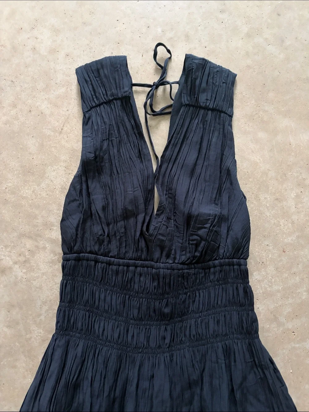 Abercrombie Women's Black Halter Maxi Dress - Elegant Summer Style - Picture 2 of 4
